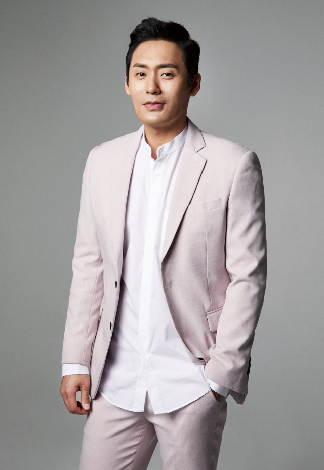 Choi Dae-hoon - IMDb