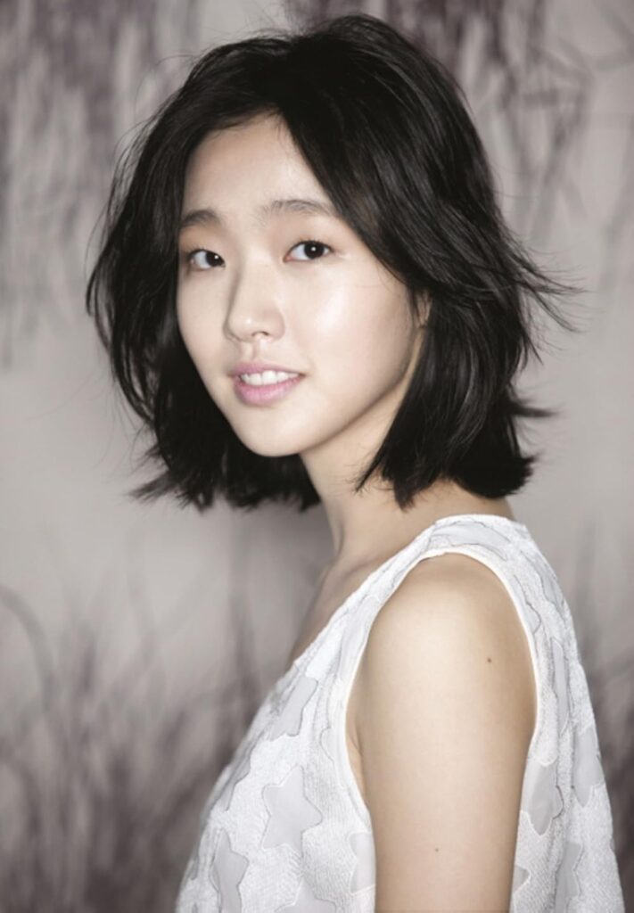 Kim Go-eun - IMDb