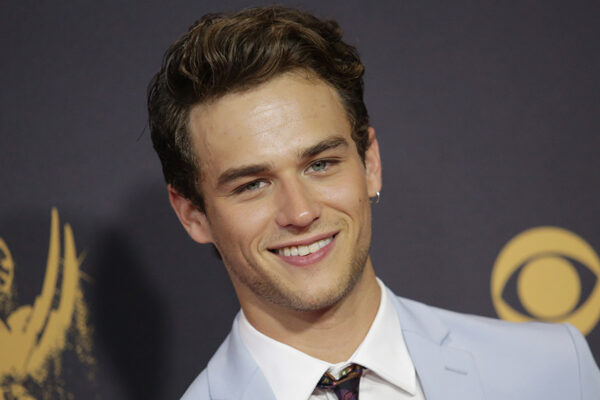 13 Reasons Why's' Brandon Flynn on How He Never Actually Came Out
