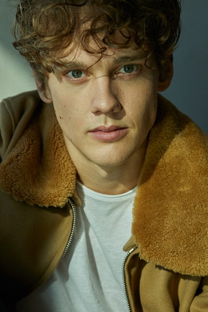 Hunter Doohan - Professional Portrait