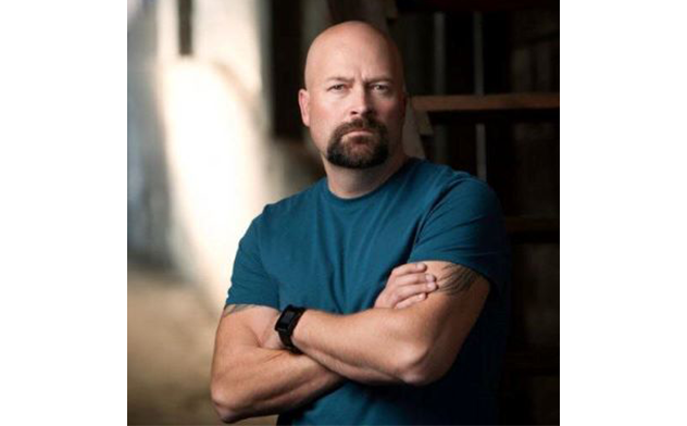 Jason Hawes - Professional Portrait
