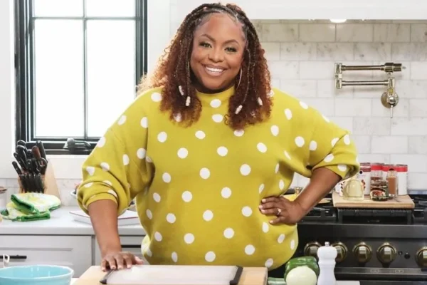 FOOD FOUND HER | CHEF KARDEA BROWN — Athleisure Mag™ | Athleisure Culture
