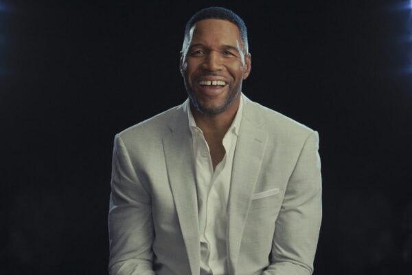 Michael Strahan Starred in a Forgotten Sitcom With Carl Weathers and Snoop Dogg