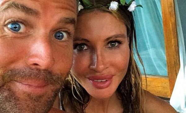 Pete Evans' wife Nicola Watson has 'toxic' breast implants removed | news.com.au — Australia's leading news site for latest headlines